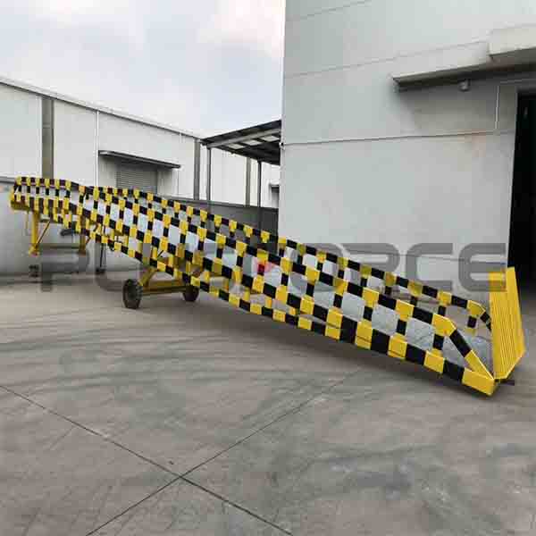 2.0t Loading Ramp 6.0-20.0tMobile Ramp – PLUSFORCE EQUIPMENT