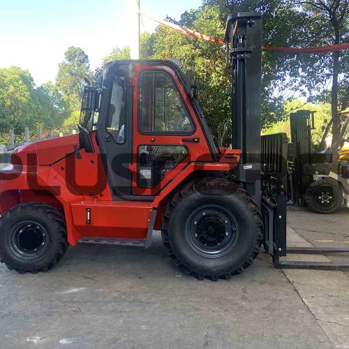 Rough Terrain Forklift