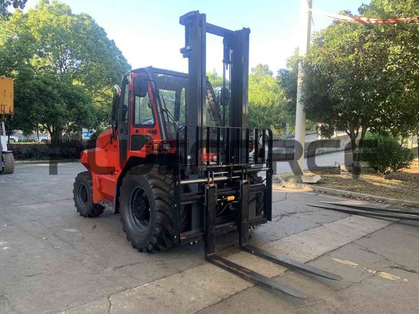 Diesel Rough Terrain Forklift